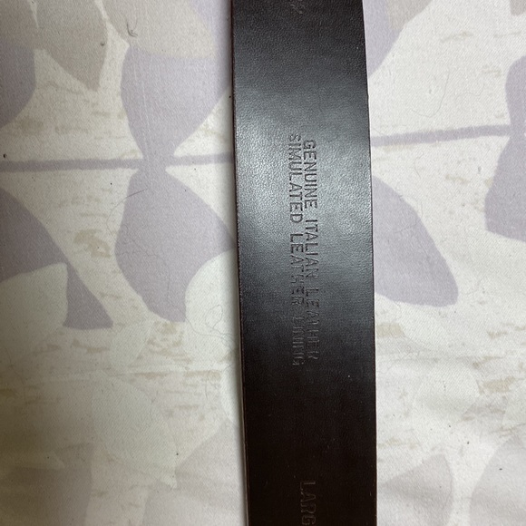 DKNY brown leather belt says size large - Picture 2 of 3